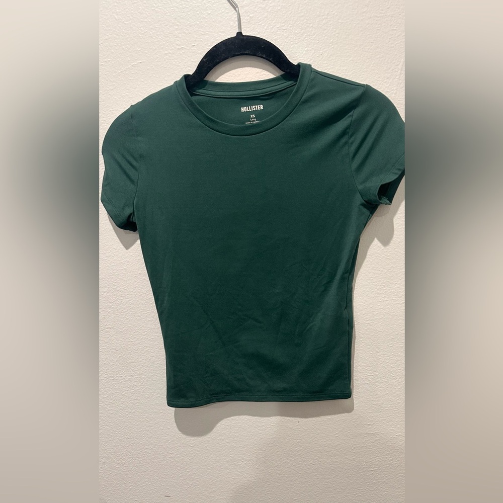 Hollister Olive Crew Neck Tee